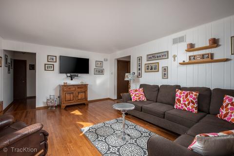 7700 Blackberry Ln, Willowbrook, IL 60527 photo 14