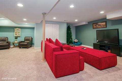 2320 Periwinkle Ln, Algonquin, IL 60102 photo 21