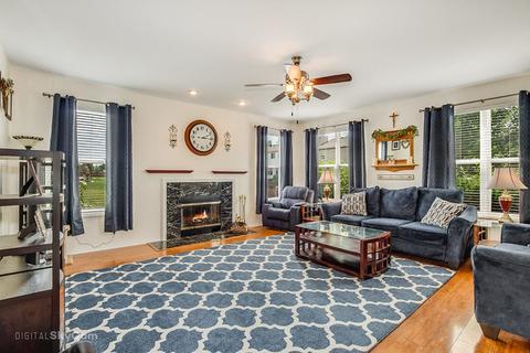 2453 Cushing Ln, Aurora, IL 60503 photo 6