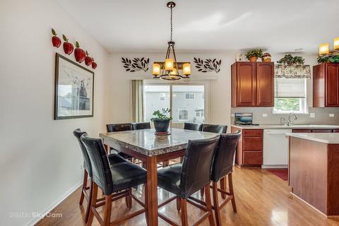 2453 Cushing Ln, Aurora, IL 60503 photo 9