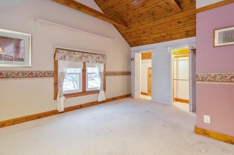 17 N Commonwealth Ave, Elgin, IL 60123 photo 7