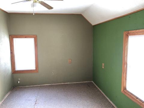609 S Second St, Oregon, IL 61061 photo 9