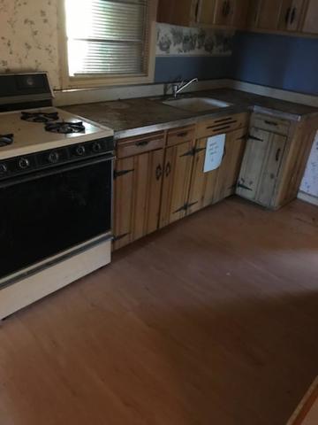 2460 E Ballard Rd, Des Plaines, IL 60016 photo 14