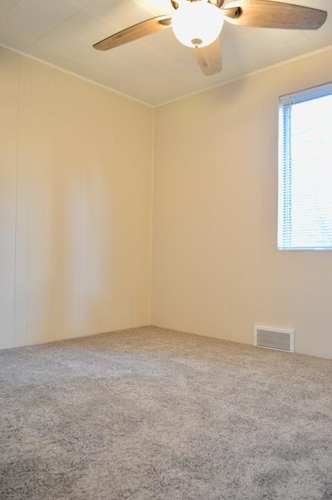 2914 Spring Rd, Mccullom Lake, IL 60050 photo 12