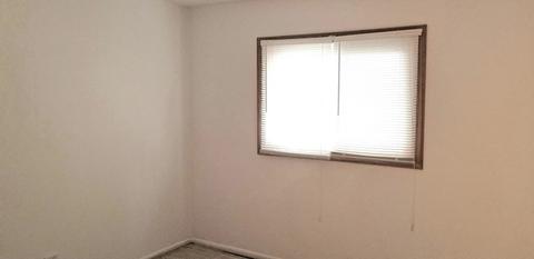 580 Morton St, Hoffman Estates, IL 60169 photo 5