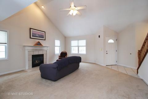 1486 Timber Ridge Ct, Kankakee, IL 60901 photo 2