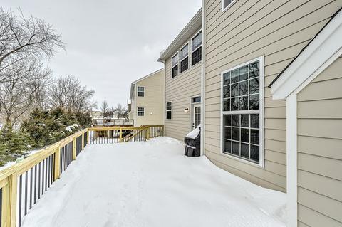 3695 Thornhill Dr, Elgin, IL 60124 photo 24
