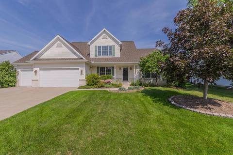 28 Pebblebrook Ct, Bloomington, IL 61705 photo 1