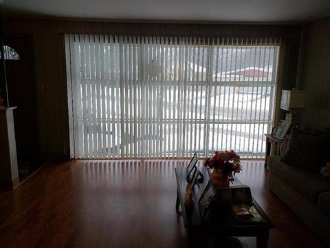 355 Streamside Dr, Harvey, IL 60426 photo 2