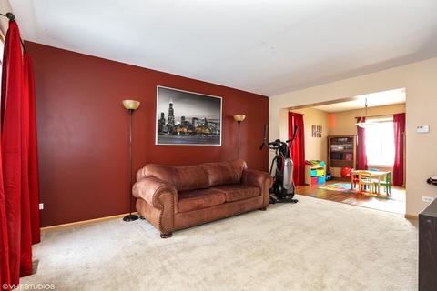 824 Grant Dr, Minooka, IL 60447 photo 2