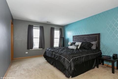 824 Grant Dr, Minooka, IL 60447 photo 6