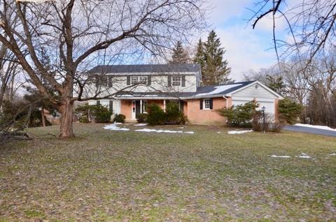 236 E Hillside Rd, Barrington, IL 60010 photo 1