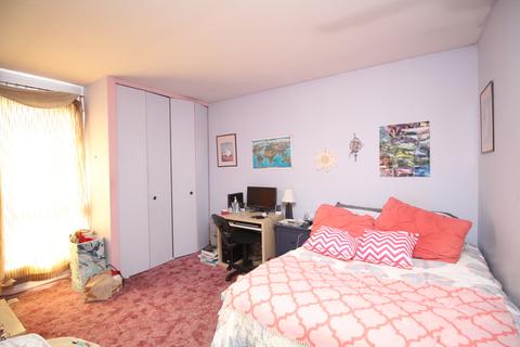 1122 Highbury Dr, Elgin, IL 60120 photo 8