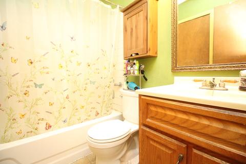 1122 Highbury Dr, Elgin, IL 60120 photo 14