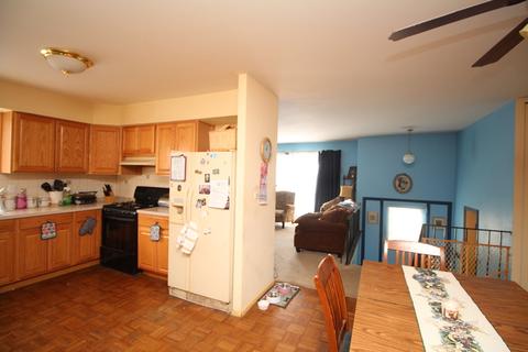 1122 Highbury Dr, Elgin, IL 60120 photo 6