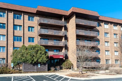 2000 Chestnut Ave #112, Glenview, IL 60025 photo 1