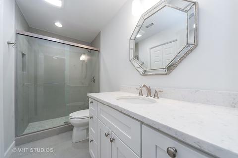 2000 Chestnut Ave #112, Glenview, IL 60025 photo 9