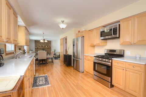 1198 Ivy Ct, Bartlett, IL 60103 photo 5