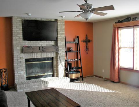 1883 Kingtree Dr, Morris, IL 60450 photo 3