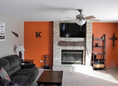 1883 Kingtree Dr, Morris, IL 60450 photo 2