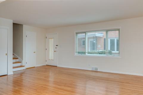 1908 Colfax St #C, Evanston, IL 60201 photo 2