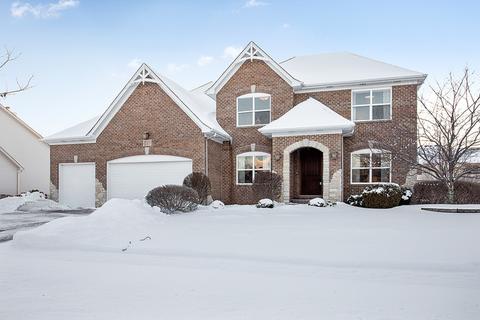 26424 Silverleaf Dr, Plainfield, IL 60585 photo 2