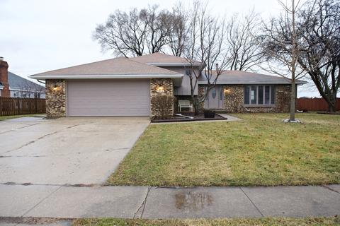 25124 W Willow Dr, Plainfield, IL 60544 photo 1
