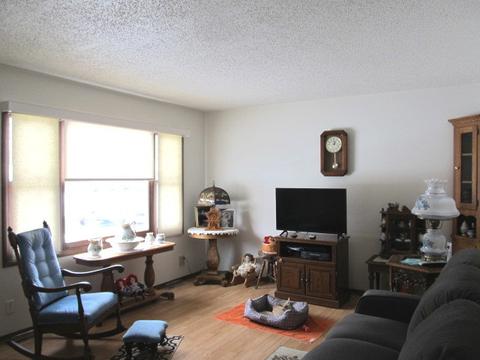 7909 Franklin St, Harvard, IL 60033 photo 3