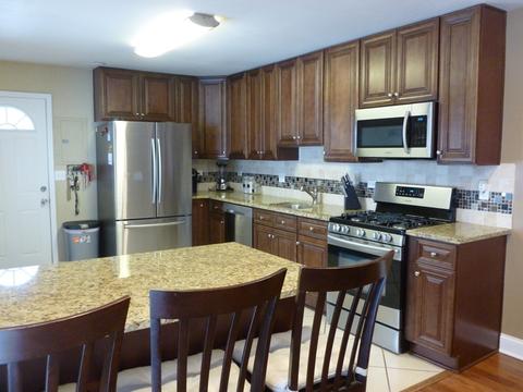 202 E Maxon Ln, Streamwood, IL 60107 photo 4