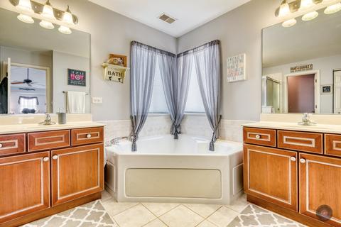 3631 Blake St, Plano, IL 60545 photo 24