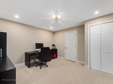 140 Circle Ridge Dr, Burr Ridge, IL 60527 photo 32