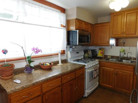 2129 Ash St #A, Des Plaines, IL 60018 photo 8