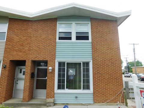 2129 Ash St #A, Des Plaines, IL 60018 photo 1