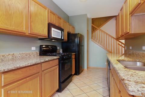 806 County Line Rd, Aurora, IL 60502 photo 6