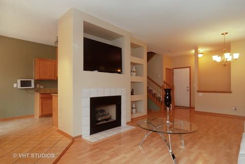 806 County Line Rd, Aurora, IL 60502 photo 3
