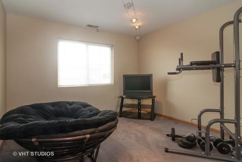 806 County Line Rd, Aurora, IL 60502 photo 16