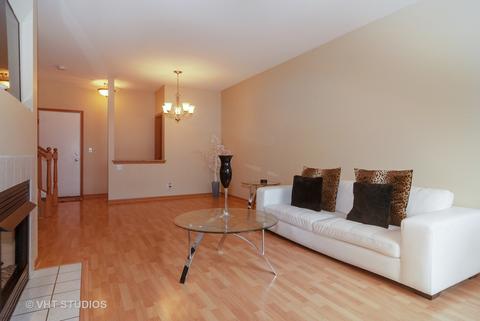 806 County Line Rd, Aurora, IL 60502 photo 4