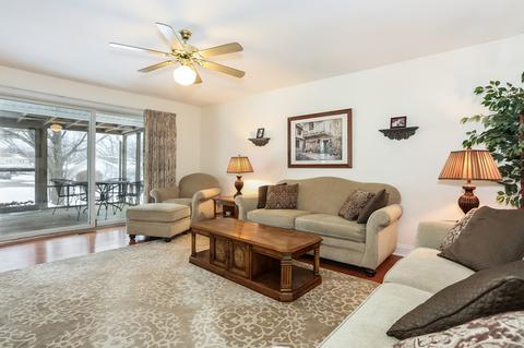865 Harrison Ln, Hoffman Estates, IL 60192 photo 16