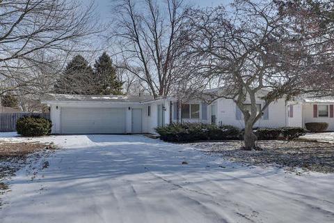 410 S Jackson St, Philo, IL 61864 photo 1