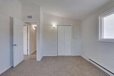410 S Jackson St, Philo, IL 61864 photo 17