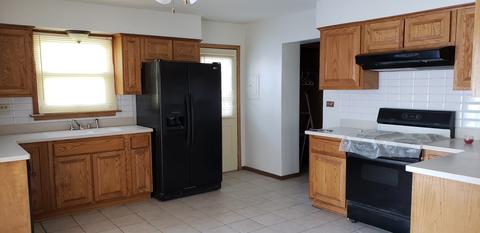 75 Cherry St, Park Forest, IL 60466 photo 2