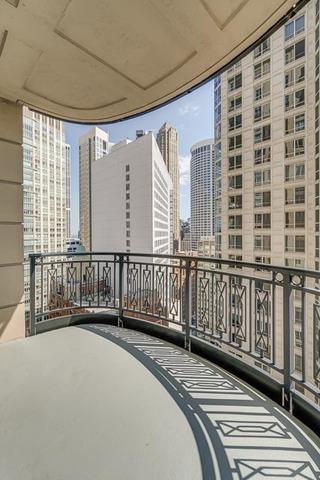 10 E Delaware Pl #24D, Chicago, IL 60611 photo 15