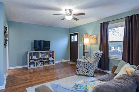 511 Manchester Rd, Normal, IL 61761 photo 9