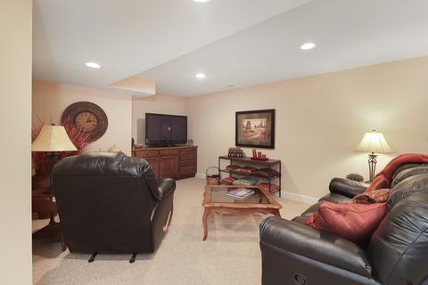 17 Spring Ridge Cir, Bloomington, IL 61704 photo 36