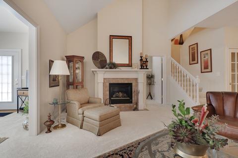 17 Spring Ridge Cir, Bloomington, IL 61704 photo 5