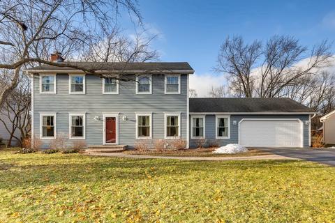 26 W234 Tomahawk Dr, Wheaton, IL 60189 photo 1