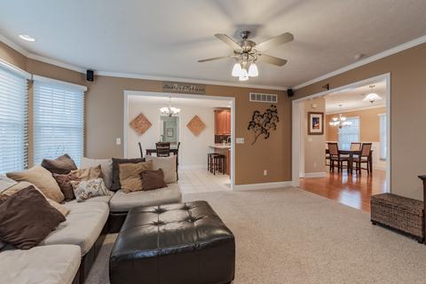 1602 Myra Ln, Bloomington, IL 61704 photo 4