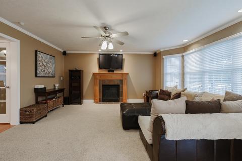1602 Myra Ln, Bloomington, IL 61704 photo 5