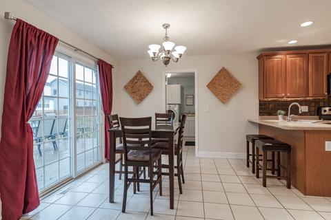 1602 Myra Ln, Bloomington, IL 61704 photo 7