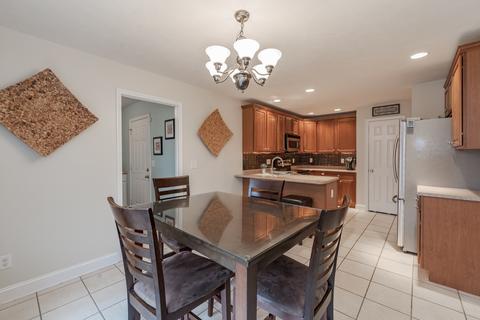 1602 Myra Ln, Bloomington, IL 61704 photo 8